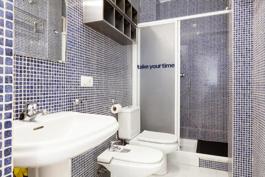 Peral Home Cozy Apartment Севилья Экстерьер фото